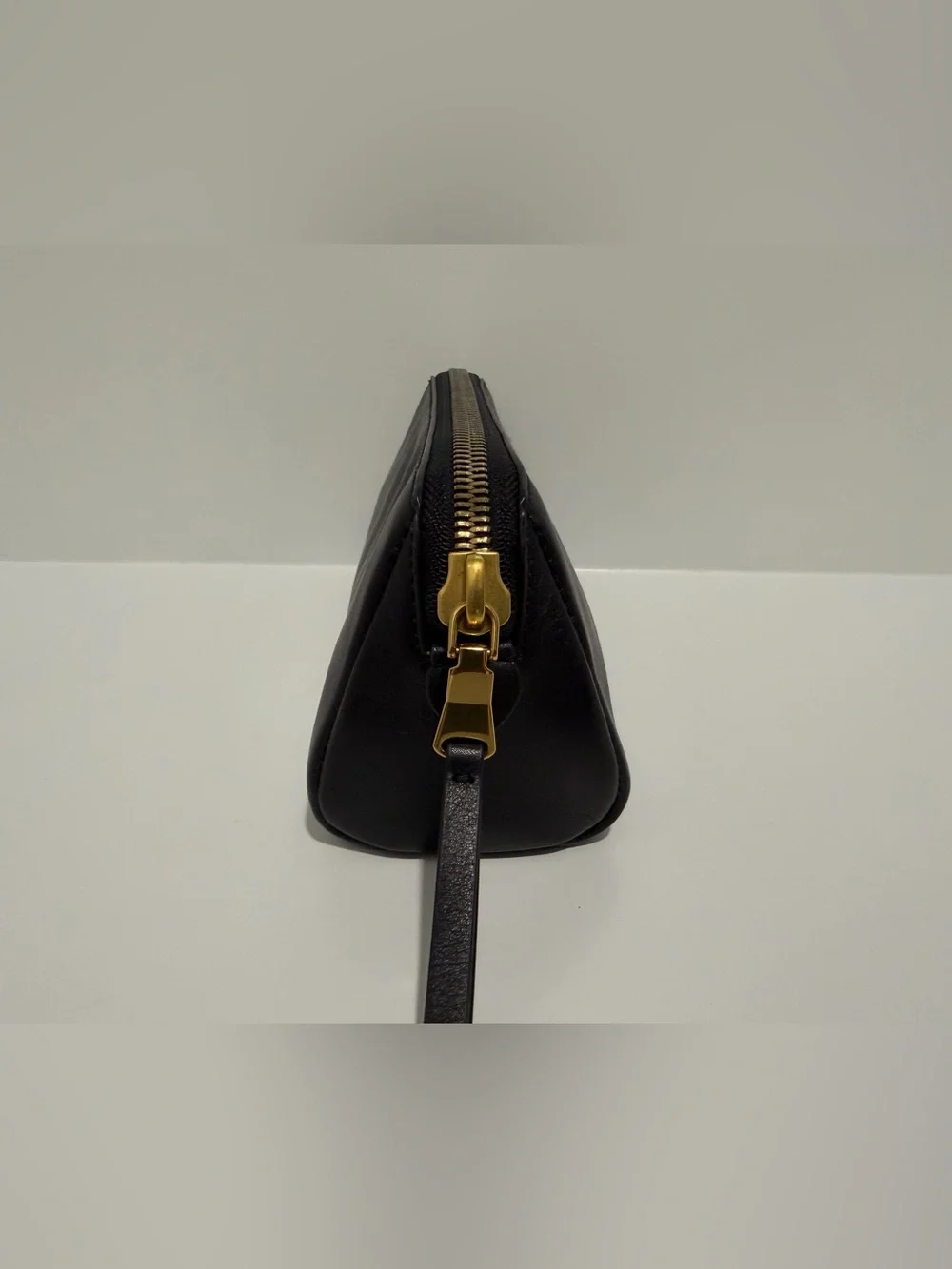 Madewell The Makeup Pouch in True Black Leather NY486 $68 - Picture 6 of 9
